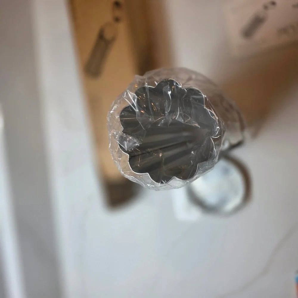 The Pampered Chef Scalloped Bread Tube 1565 Silver Stainless Steel Flower Shape